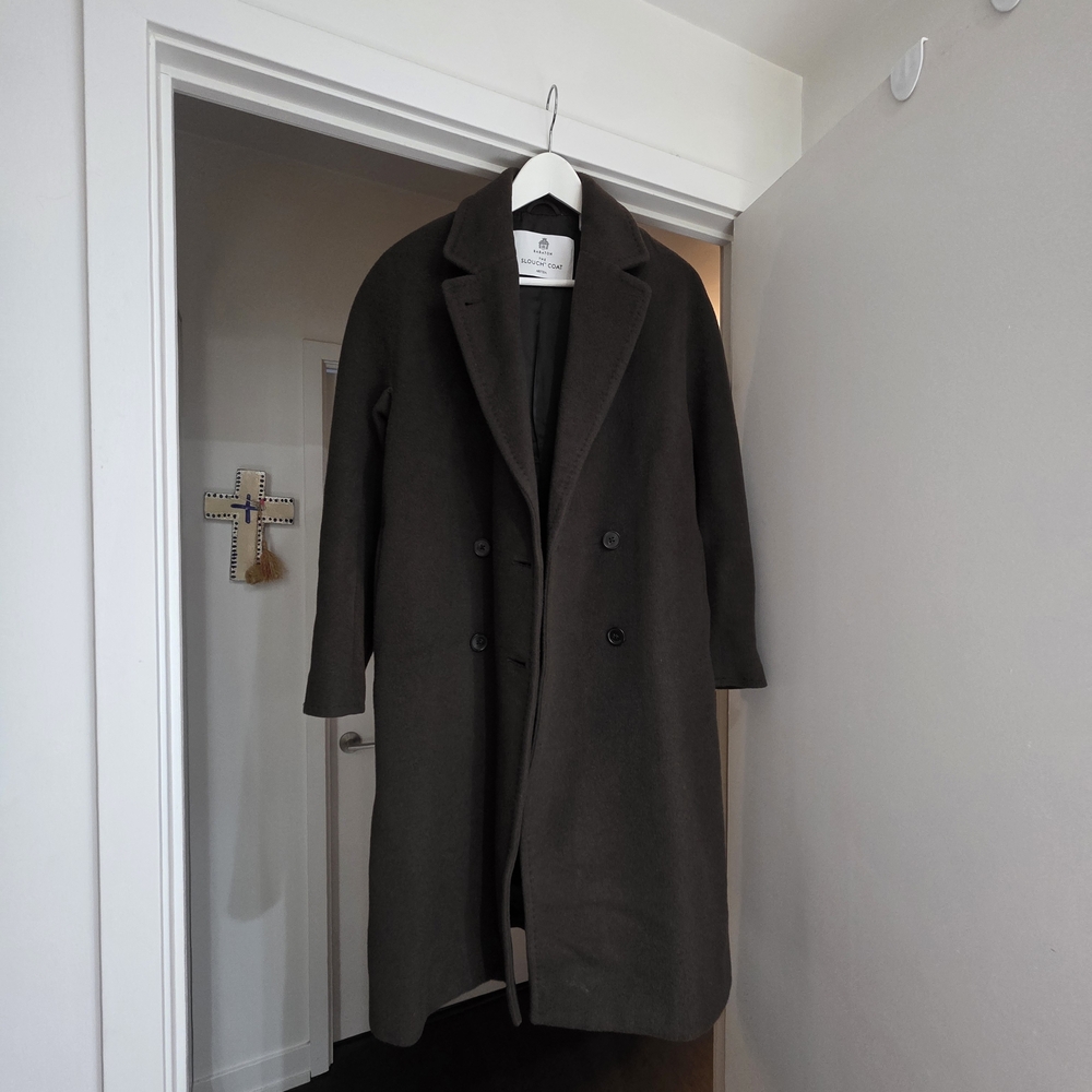 Aritzia Women's The Slouch Coat - (Re)Camel Wool Dark Brown